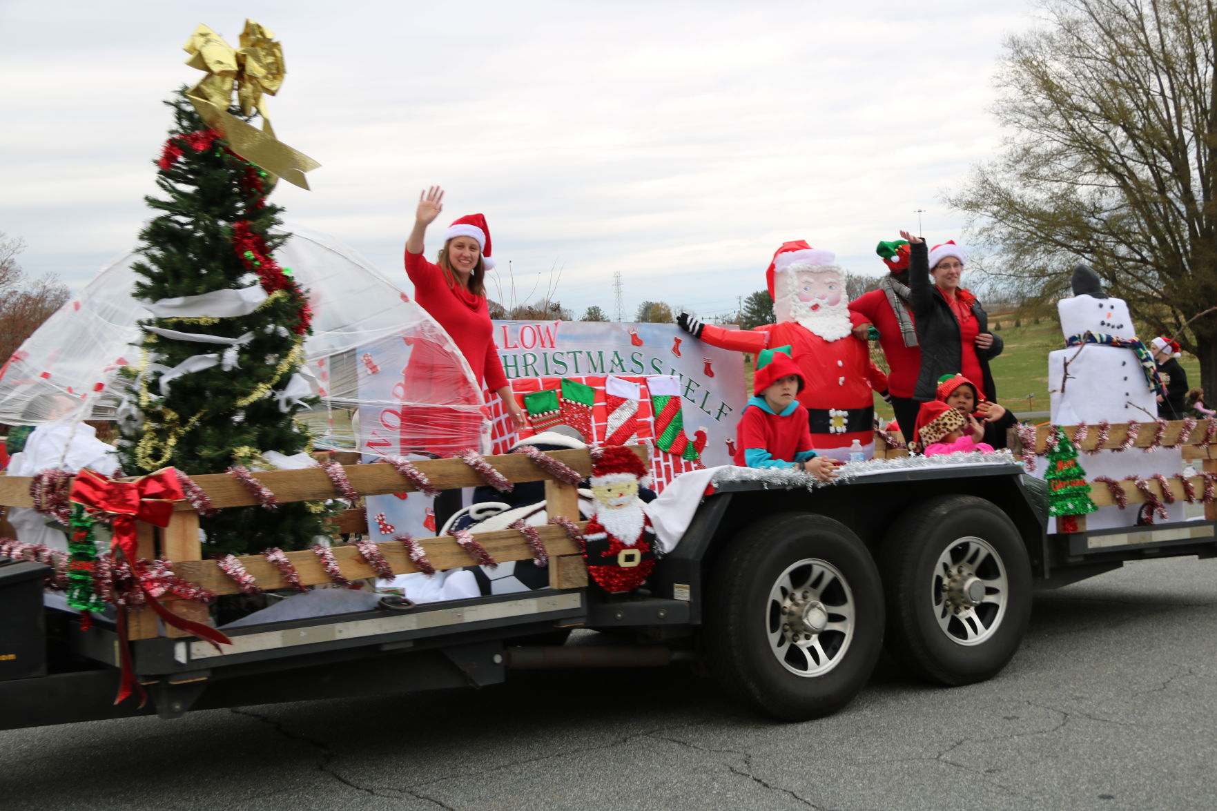 J. Iverson Riddle Christmas Parade 2018 (214).JPG